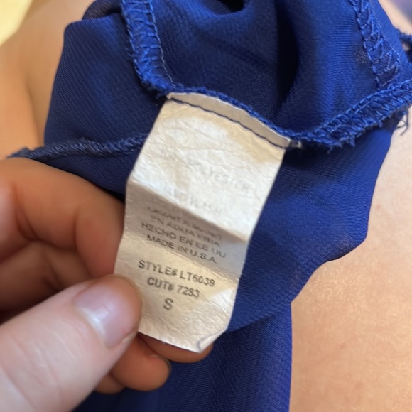 blue sheer high low tank top. - Picture 4 of 5